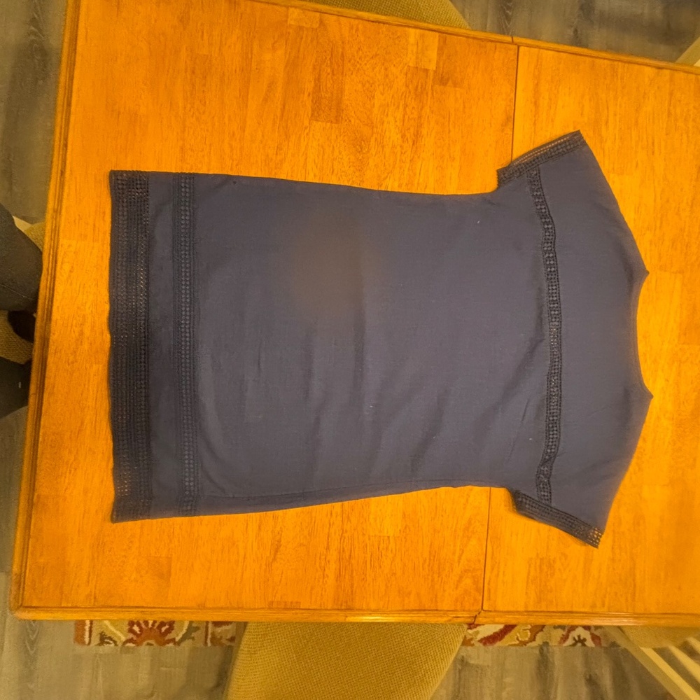 Vineyard Vines Shift Dress - Picture 5 of 5